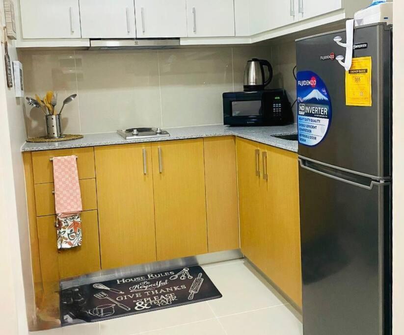 Cosy Executive 1 Bedroom Uptown Parksuites Ultra Fast Internet Маніла Екстер'єр фото